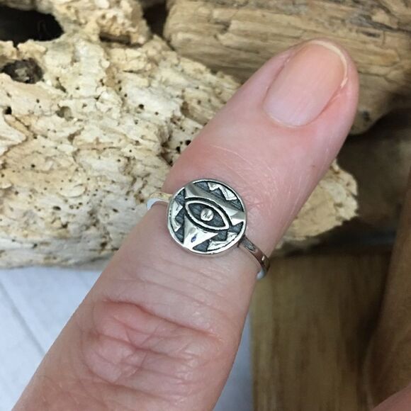Eye OF Providence Sterling Silver Toe Ring Midi Ring - Picture 4 of 5